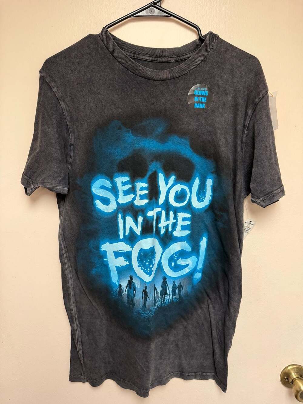 Universal Studios Halloween Horror Nights 2023 The Fog Glow-in-the-Dark T-Shirt